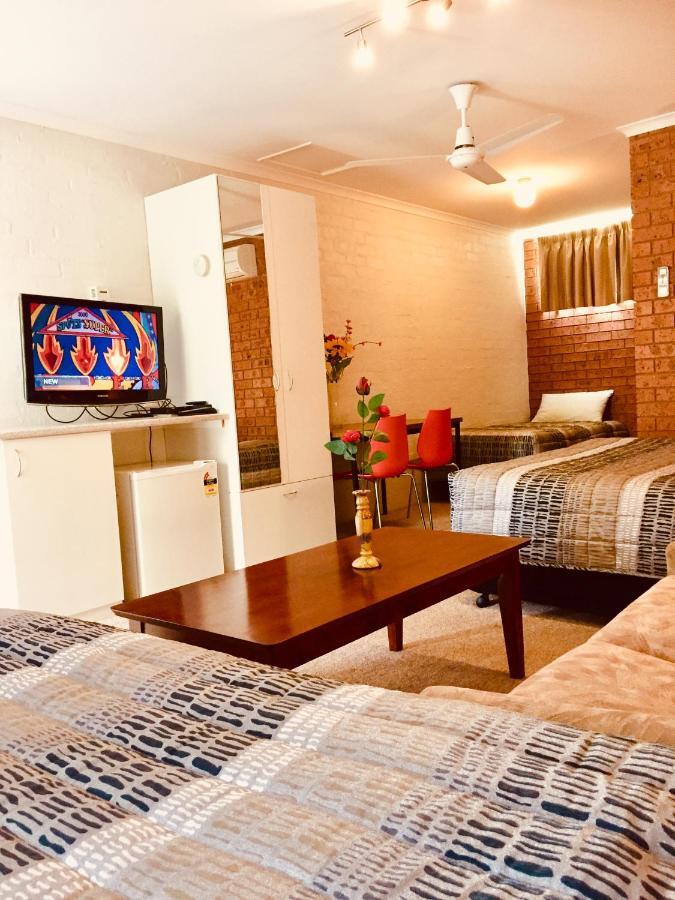 Colonial Motor Inn Pambula Dış mekan fotoğraf